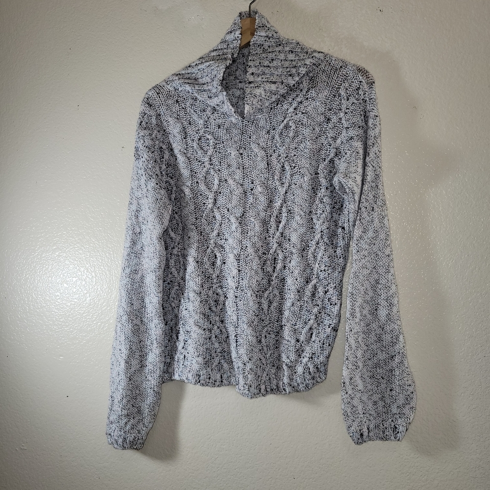 Soho New York  Company  Gray  Turtleneck  Sweater